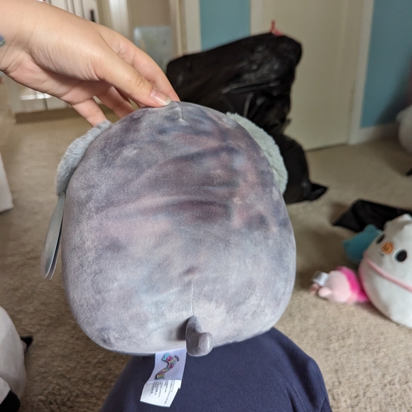 Gustavus 8 inch Squishmallow - Picture 4 of 5